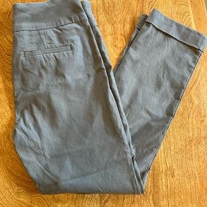 Pull on crop pants